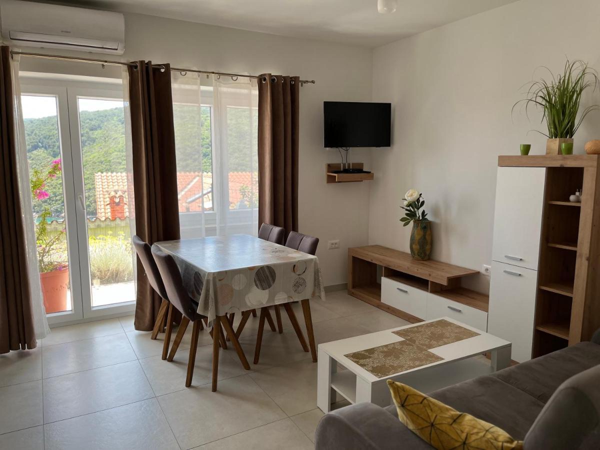 Apartment Zahtila Rabac Exterior foto